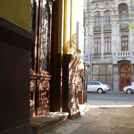 Kretan Hostel Bucureşti Eksteriør bilde