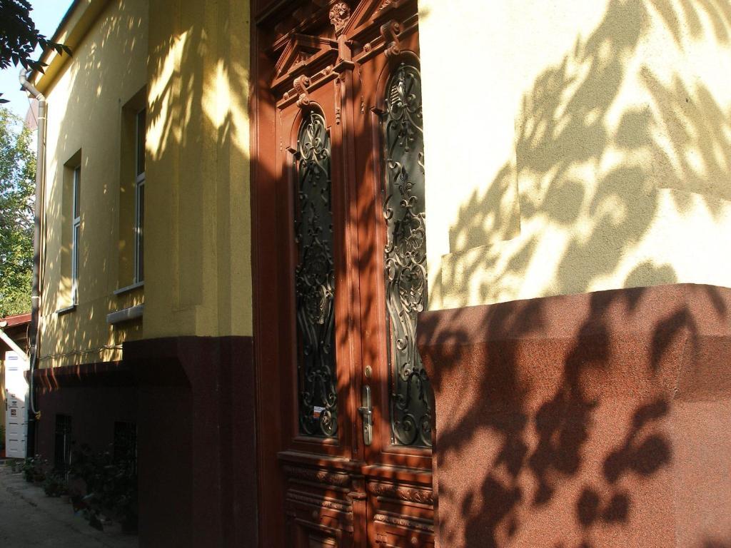 Kretan Hostel Bucureşti Eksteriør bilde