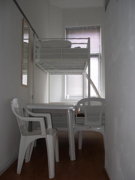 Kretan Hostel Bucureşti Eksteriør bilde